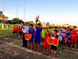Giải bóng đá thiếu niên - nhi đồng xã An Ninh năm 2016