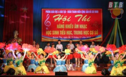 Hội thi năng khiếu âm nhạc học sinh Tiểu học, THCS huyện Quỳnh Phụ năm 2017