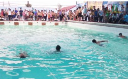 Quỳnh Phụ tổ chức giải bơi thiếu niên, nhi đồng năm 2019