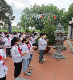 Uống nước nhớ nguồn  - Hành trình đến địa chỉ đỏ Trường TH & THCS Quỳnh Trang