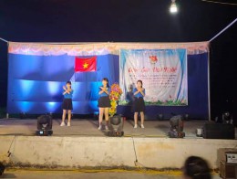 Chi đoàn thôn Xuân La Đông xã Quỳnh Xá tổ chức giao lưu văn nghệ