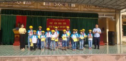 Quỳnh Phụ: Tiểu học Quỳnh Hải với chuyên đề "An toàn giao thông cho nụ cười ngày mai"
