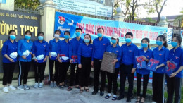Đoàn TNCS Hồ Chí Minh huyện tiếp sức mùa thi tại các điểm thi