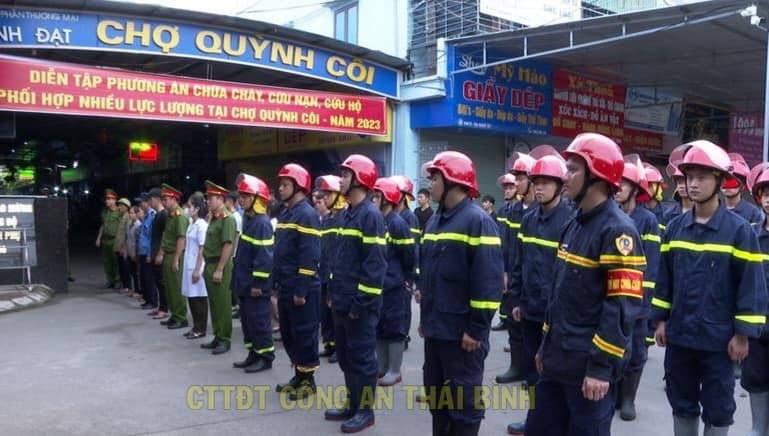 Chợ Quỳnh Côi: Diễn tập phương án phòng cháy, chữa cháy và cứu nạn, cứu hộ